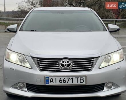 Серый Тойота Камри, объемом двигателя 2.49 л и пробегом 196 тыс. км за 12300 $, фото 29 на Automoto.ua