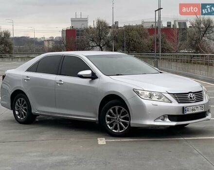 Серый Тойота Камри, объемом двигателя 2.49 л и пробегом 196 тыс. км за 12300 $, фото 40 на Automoto.ua