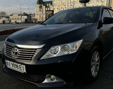 Серый Тойота Камри, объемом двигателя 2.49 л и пробегом 155 тыс. км за 12500 $, фото 1 на Automoto.ua