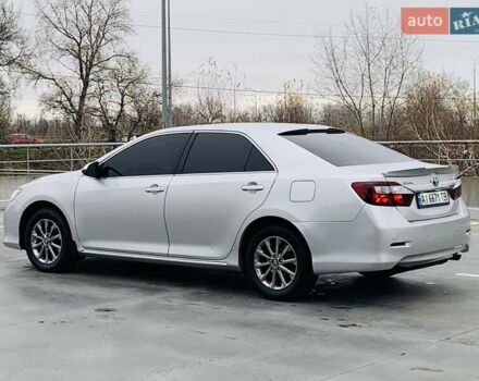 Серый Тойота Камри, объемом двигателя 2.49 л и пробегом 196 тыс. км за 12300 $, фото 36 на Automoto.ua