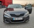 Сірий Тойота Камрі, об'ємом двигуна 2.5 л та пробігом 160 тис. км за 12000 $, фото 4 на Automoto.ua