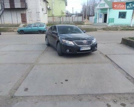 Сірий Тойота Камрі, об'ємом двигуна 2.5 л та пробігом 214 тис. км за 8900 $, фото 2 на Automoto.ua