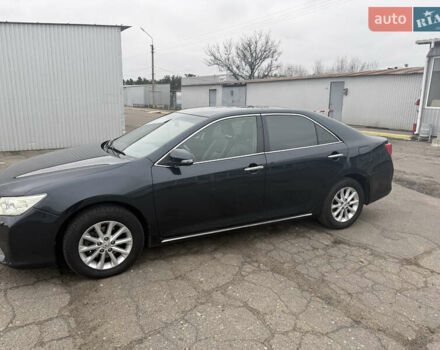 Серый Тойота Камри, объемом двигателя 2.5 л и пробегом 232 тыс. км за 11900 $, фото 2 на Automoto.ua
