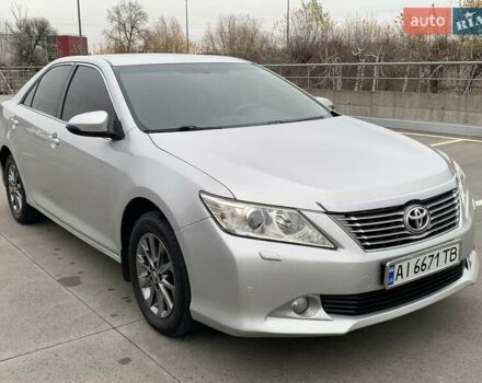 Серый Тойота Камри, объемом двигателя 2.49 л и пробегом 196 тыс. км за 12300 $, фото 8 на Automoto.ua
