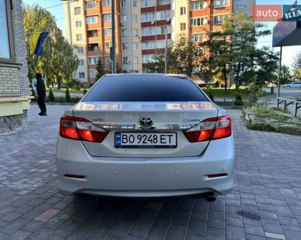Серый Тойота Камри, объемом двигателя 2.49 л и пробегом 303 тыс. км за 10500 $, фото 11 на Automoto.ua