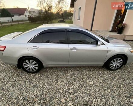 Серый Тойота Камри, объемом двигателя 2.49 л и пробегом 200 тыс. км за 8500 $, фото 9 на Automoto.ua