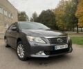 Серый Тойота Камри, объемом двигателя 2.5 л и пробегом 262 тыс. км за 13500 $, фото 1 на Automoto.ua