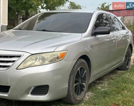Сірий Тойота Камрі, об'ємом двигуна 2.5 л та пробігом 310 тис. км за 8499 $, фото 7 на Automoto.ua