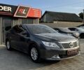 Серый Тойота Камри, объемом двигателя 2.5 л и пробегом 185 тыс. км за 12700 $, фото 1 на Automoto.ua