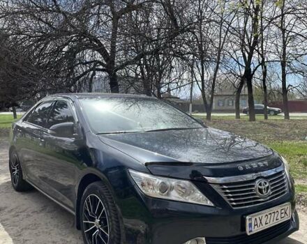 Серый Тойота Камри, объемом двигателя 2.49 л и пробегом 195 тыс. км за 14000 $, фото 12 на Automoto.ua