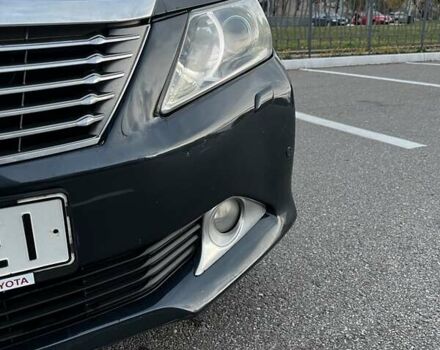 Серый Тойота Камри, объемом двигателя 2.49 л и пробегом 155 тыс. км за 12500 $, фото 13 на Automoto.ua