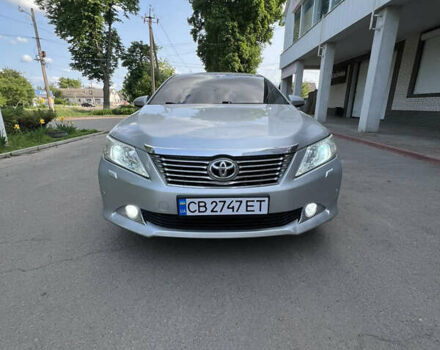 Серый Тойота Камри, объемом двигателя 2.49 л и пробегом 230 тыс. км за 11500 $, фото 4 на Automoto.ua