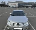 Серый Тойота Камри, объемом двигателя 2.4 л и пробегом 335 тыс. км за 9834 $, фото 1 на Automoto.ua