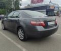 Серый Тойота Камри, объемом двигателя 2.4 л и пробегом 297 тыс. км за 6700 $, фото 6 на Automoto.ua