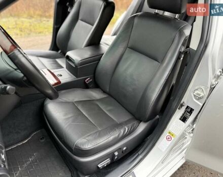 Серый Тойота Камри, объемом двигателя 2.49 л и пробегом 210 тыс. км за 12990 $, фото 15 на Automoto.ua