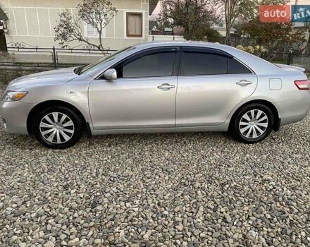 Серый Тойота Камри, объемом двигателя 2.49 л и пробегом 200 тыс. км за 8500 $, фото 8 на Automoto.ua