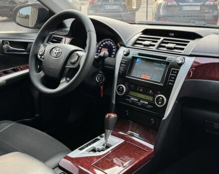 Серый Тойота Камри, объемом двигателя 2.5 л и пробегом 185 тыс. км за 12700 $, фото 17 на Automoto.ua