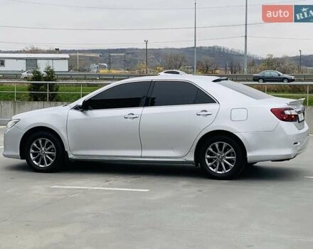 Серый Тойота Камри, объемом двигателя 2.49 л и пробегом 196 тыс. км за 12300 $, фото 15 на Automoto.ua
