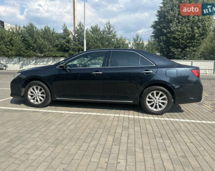 Серый Тойота Камри, объемом двигателя 2.49 л и пробегом 360 тыс. км за 11800 $, фото 7 на Automoto.ua
