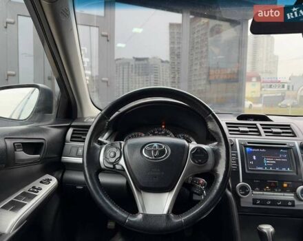 Сірий Тойота Камрі, об'ємом двигуна 2.49 л та пробігом 316 тис. км за 11790 $, фото 14 на Automoto.ua