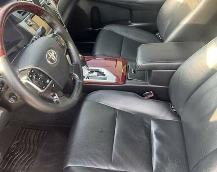 Серый Тойота Камри, объемом двигателя 2.5 л и пробегом 175 тыс. км за 16500 $, фото 10 на Automoto.ua