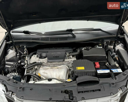 Серый Тойота Камри, объемом двигателя 2.5 л и пробегом 198 тыс. км за 13999 $, фото 43 на Automoto.ua