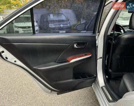 Серый Тойота Камри, объемом двигателя 2.5 л и пробегом 213 тыс. км за 14490 $, фото 37 на Automoto.ua