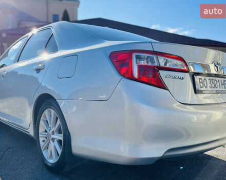 Серый Тойота Камри, объемом двигателя 2.5 л и пробегом 155 тыс. км за 13000 $, фото 7 на Automoto.ua