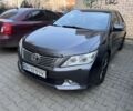 Серый Тойота Камри, объемом двигателя 2.5 л и пробегом 275 тыс. км за 8800 $, фото 1 на Automoto.ua