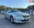 Сірий Тойота Камрі, об'ємом двигуна 2.5 л та пробігом 212 тис. км за 13500 $, фото 1 на Automoto.ua