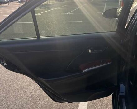 Серый Тойота Камри, объемом двигателя 2.5 л и пробегом 175 тыс. км за 16500 $, фото 12 на Automoto.ua