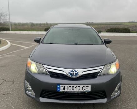 Серый Тойота Камри, объемом двигателя 2.5 л и пробегом 188 тыс. км за 12700 $, фото 2 на Automoto.ua