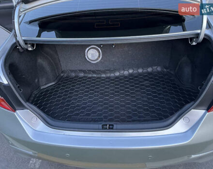 Сірий Тойота Камрі, об'ємом двигуна 2.5 л та пробігом 135 тис. км за 14700 $, фото 5 на Automoto.ua