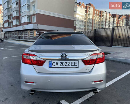 Сірий Тойота Камрі, об'ємом двигуна 3.5 л та пробігом 231 тис. км за 13400 $, фото 27 на Automoto.ua