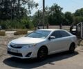 Серый Тойота Камри, объемом двигателя 2.49 л и пробегом 230 тыс. км за 10000 $, фото 1 на Automoto.ua