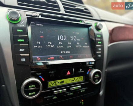 Серый Тойота Камри, объемом двигателя 2.5 л и пробегом 198 тыс. км за 13999 $, фото 21 на Automoto.ua