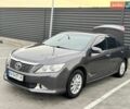 Сірий Тойота Камрі, об'ємом двигуна 2.5 л та пробігом 173 тис. км за 14700 $, фото 1 на Automoto.ua