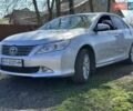 Сірий Тойота Камрі, об'ємом двигуна 2.5 л та пробігом 221 тис. км за 13500 $, фото 1 на Automoto.ua