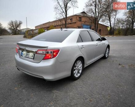 Тойота Камри 2012 в Харькове на Automoto.ua Серый Тойота Камри, объемом двигателя 2.49 л и пробегом 263 тыс. км за 13500 $, фото 2 на Automoto.ua