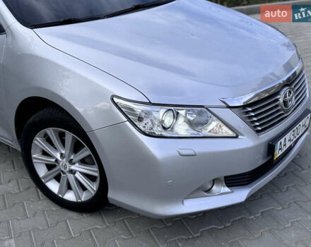 Тойота Камри 2012 в Киеве на Automoto.ua Серый Тойота Камри, объемом двигателя 2.49 л и пробегом 198 тыс. км за 15490 $, фото 10 на Automoto.ua