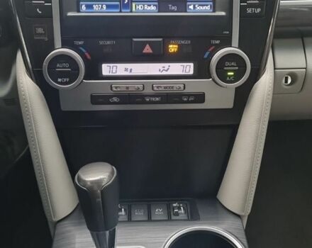 Сірий Тойота Камрі, об'ємом двигуна 2.5 л та пробігом 230 тис. км за 12700 $, фото 3 на Automoto.ua