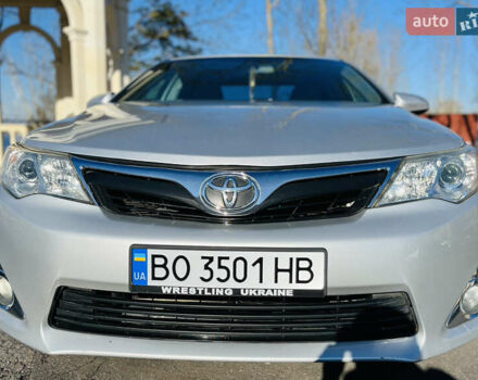 Серый Тойота Камри, объемом двигателя 2.5 л и пробегом 155 тыс. км за 13000 $, фото 1 на Automoto.ua