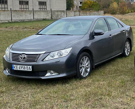 Сірий Тойота Камрі, об'ємом двигуна 2.5 л та пробігом 179 тис. км за 16000 $, фото 20 на Automoto.ua