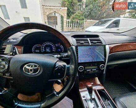 Серый Тойота Камри, объемом двигателя 2.49 л и пробегом 160 тыс. км за 14500 $, фото 1 на Automoto.ua