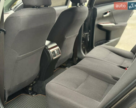 Серый Тойота Камри, объемом двигателя 2.5 л и пробегом 198 тыс. км за 13999 $, фото 27 на Automoto.ua