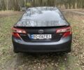 Серый Тойота Камри, объемом двигателя 2.49 л и пробегом 367 тыс. км за 10500 $, фото 1 на Automoto.ua