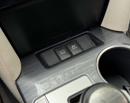 Сірий Тойота Камрі, об'ємом двигуна 2.5 л та пробігом 268 тис. км за 10990 $, фото 21 на Automoto.ua