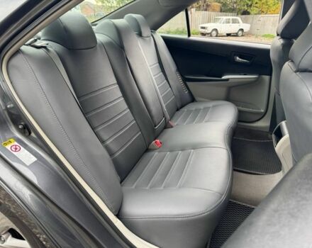 Сірий Тойота Камрі, об'ємом двигуна 2.5 л та пробігом 268 тис. км за 10990 $, фото 9 на Automoto.ua