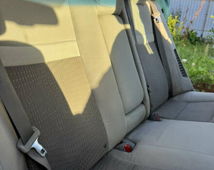 Серый Тойота Камри, объемом двигателя 2.49 л и пробегом 290 тыс. км за 9500 $, фото 31 на Automoto.ua