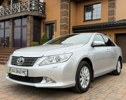 Сірий Тойота Камрі, об'ємом двигуна 2.5 л та пробігом 232 тис. км за 12800 $, фото 38 на Automoto.ua